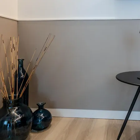 Apartment Glicine *